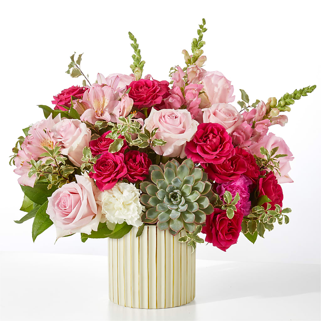 Magenta Musings Bouquet – Waynesboro Emporium, Waynesboro GA