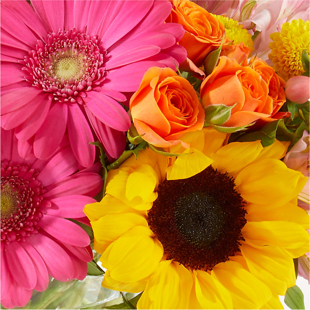 Florist Original Mixed Bouquet – Waynesboro Emporium, Waynesboro GA