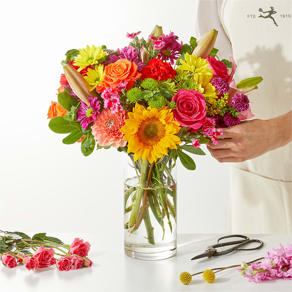 Cue the Confetti - A Florist Original – Waynesboro Emporium, Waynesboro GA