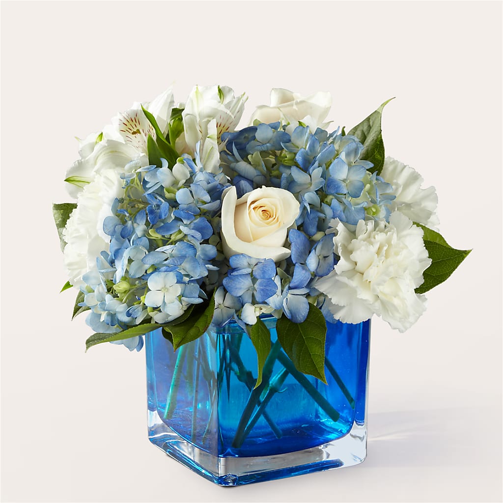 Soothing Waters Bouquet – Waynesboro Emporium, Waynesboro GA