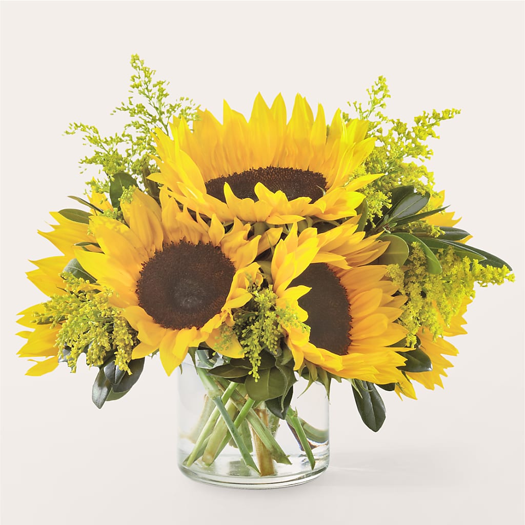 Beaming Sunflower Bouquet – Waynesboro Emporium, Waynesboro GA