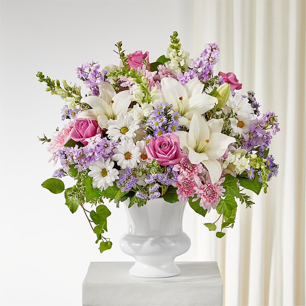 Remarkable Life Urn Arrangement – Waynesboro Emporium, Waynesboro GA