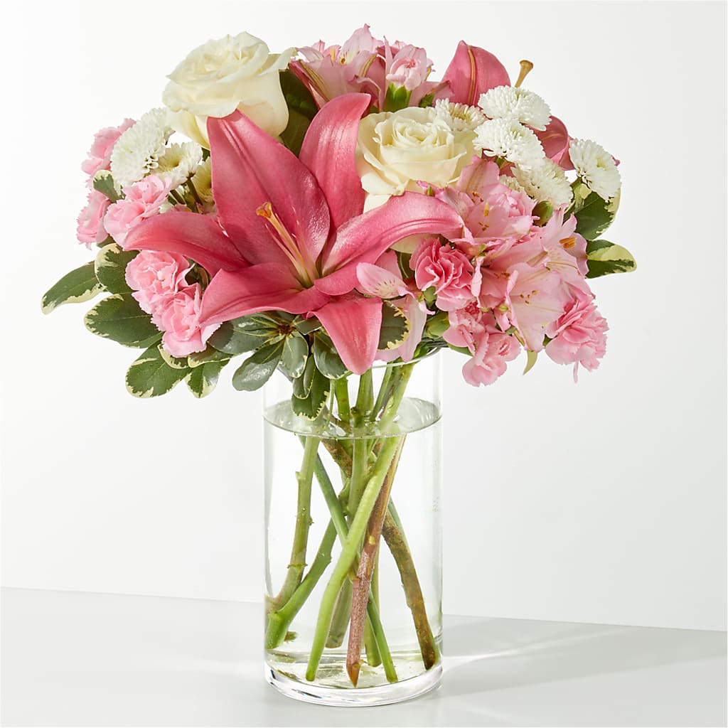 Piece of Cake Bouquet – Waynesboro Emporium, Waynesboro GA