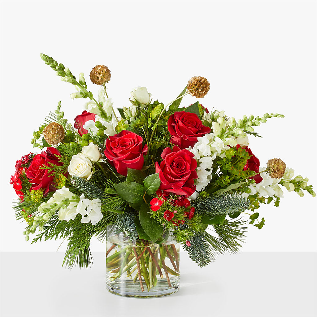 Deck the Halls Bouquet – Waynesboro Emporium, Waynesboro GA