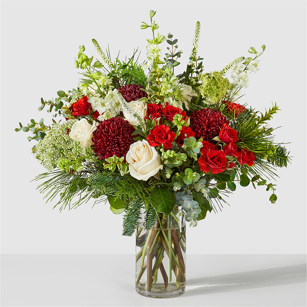 Favorite Traditions Bouquet – Waynesboro Emporium, Waynesboro GA