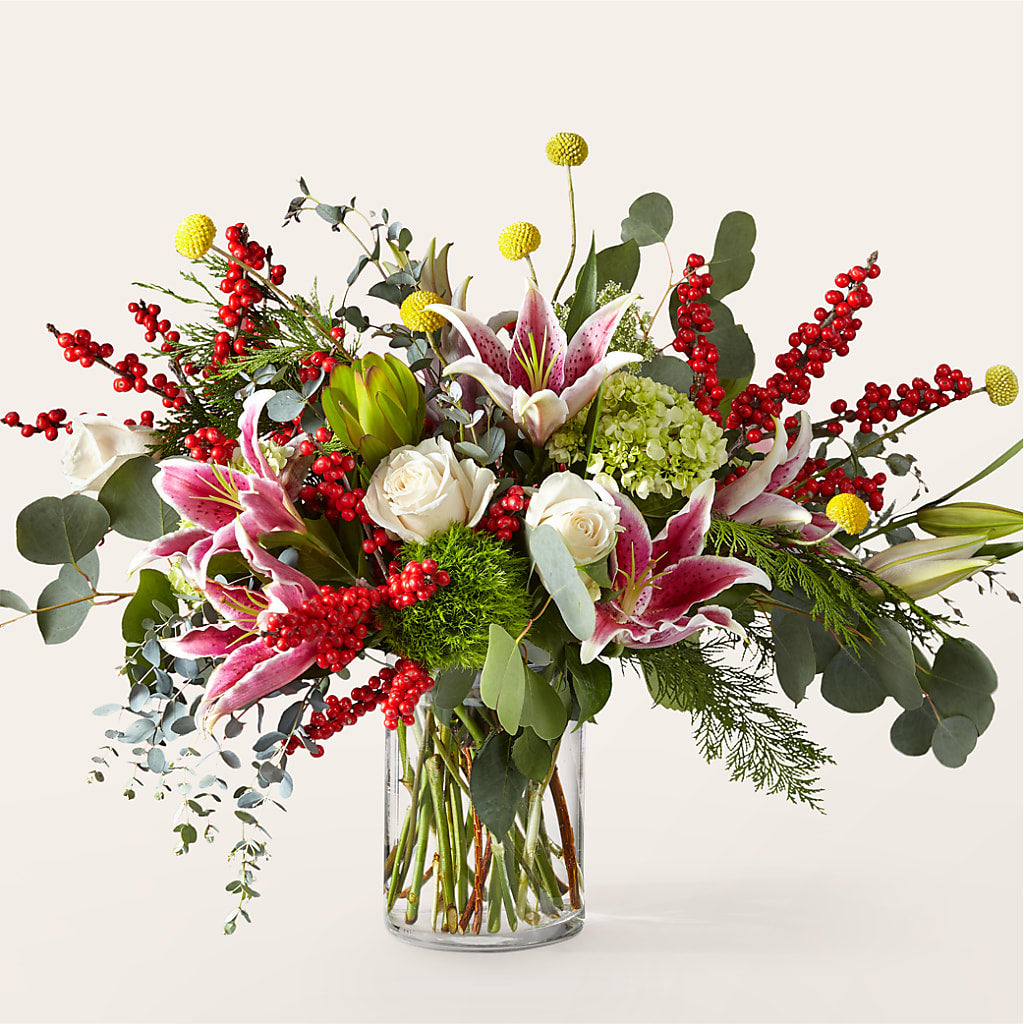 Berry & Bright Bouquet – Waynesboro Emporium, Waynesboro GA