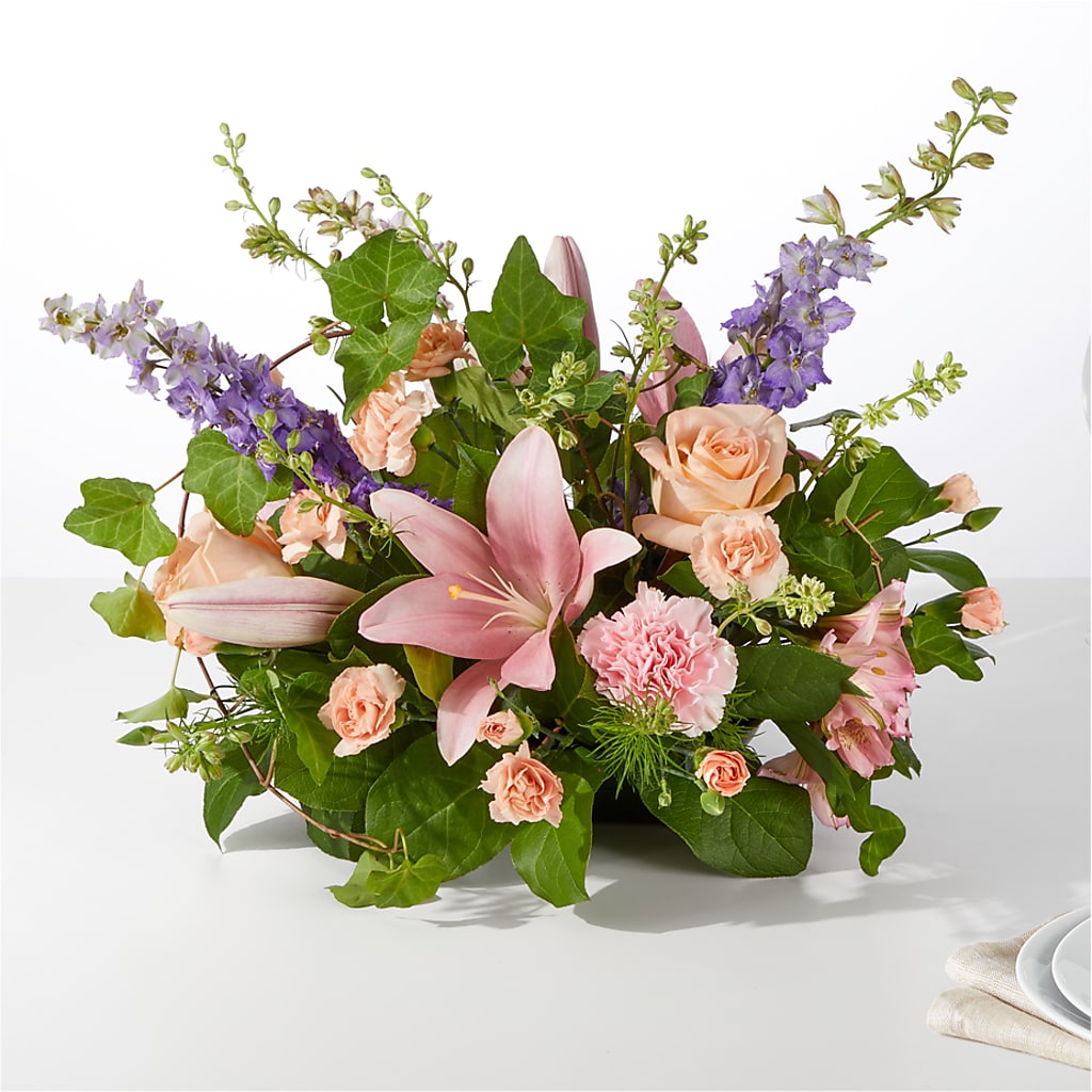 Blossom Time Centerpiece – Waynesboro Emporium, Waynesboro GA