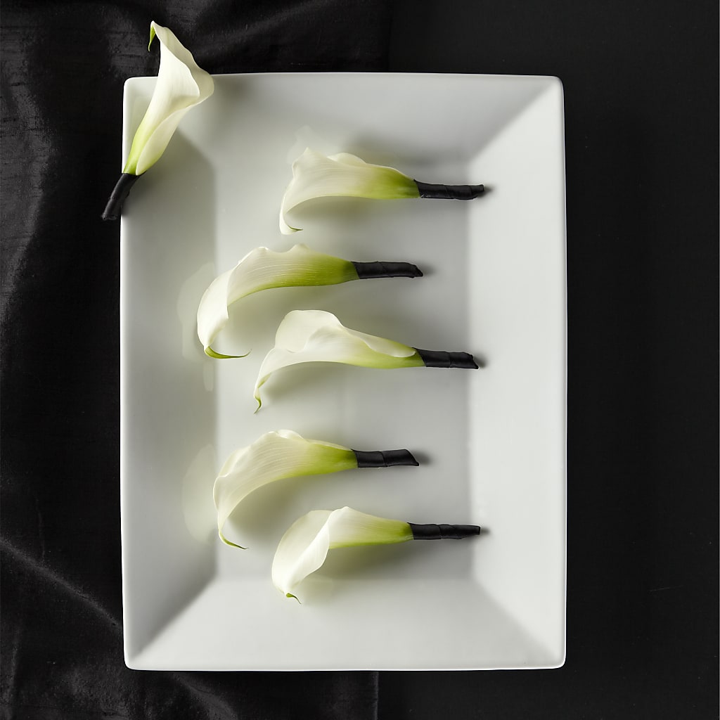 Calla Lily Promise Boutonniere – Waynesboro Emporium, Waynesboro GA