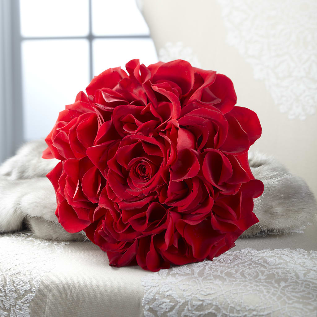 Composite Rose Bouquet – Waynesboro Emporium, Waynesboro GA
