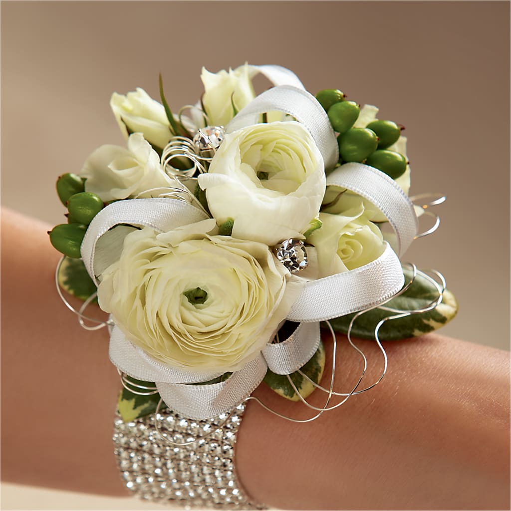 White Wedding Corsage – Waynesboro Emporium, Waynesboro GA