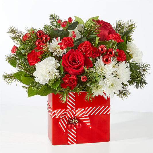Presents Under the Tree Bouquet –  Waynesboro Emporium, Waynesboro GA
