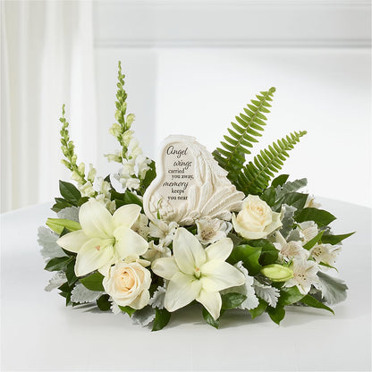 Holding You Close Arrangement –  Waynesboro Emporium, Waynesboro GA