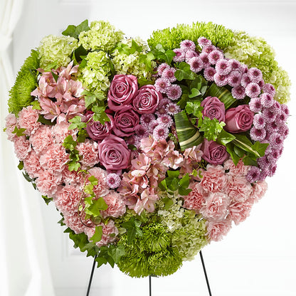 Heartwarming Standing Heart –  Waynesboro Emporium, Waynesboro GA