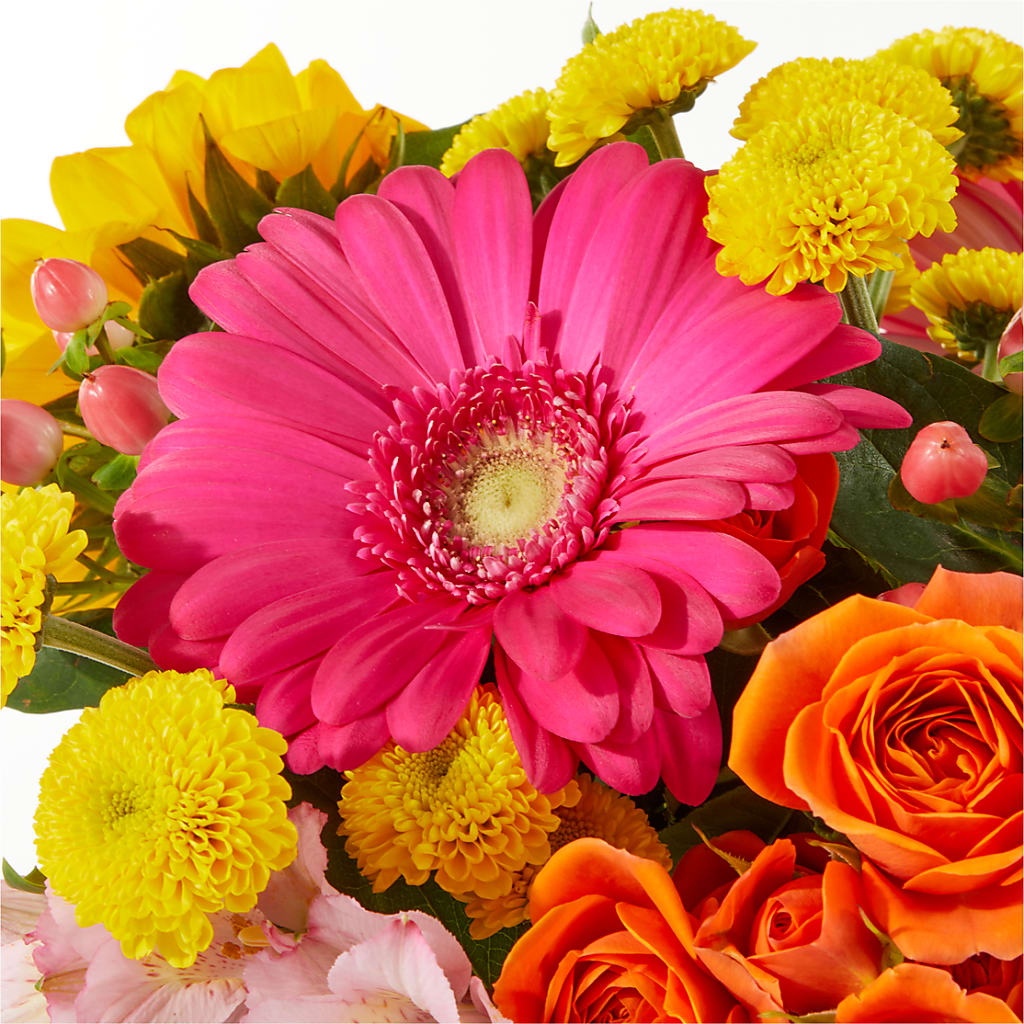 Beach Day Bouquet –  Waynesboro Emporium, Waynesboro GA