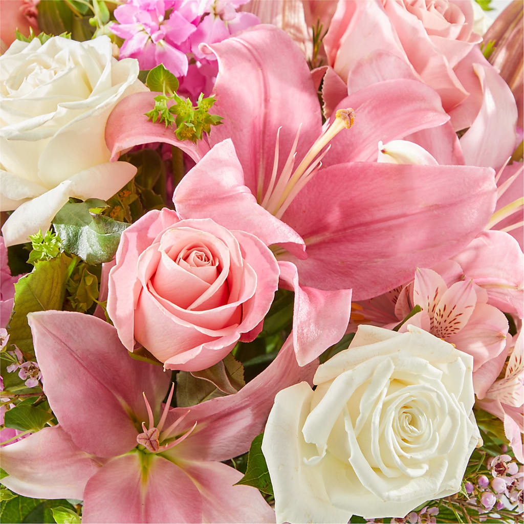 Ethereal Beauty Bouquet –  Waynesboro Emporium, Waynesboro GA