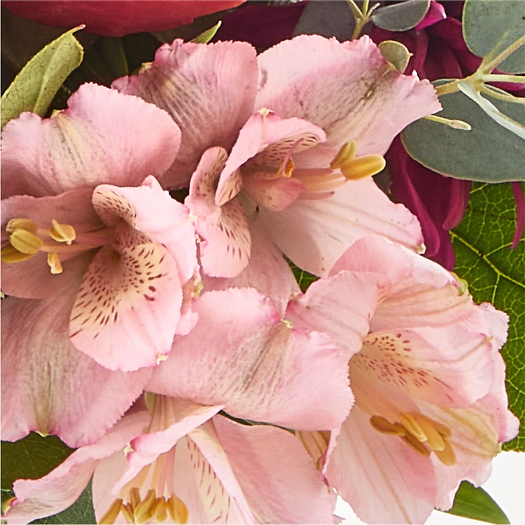 Berry Cobbler Bouquet –  Waynesboro Emporium, Waynesboro GA