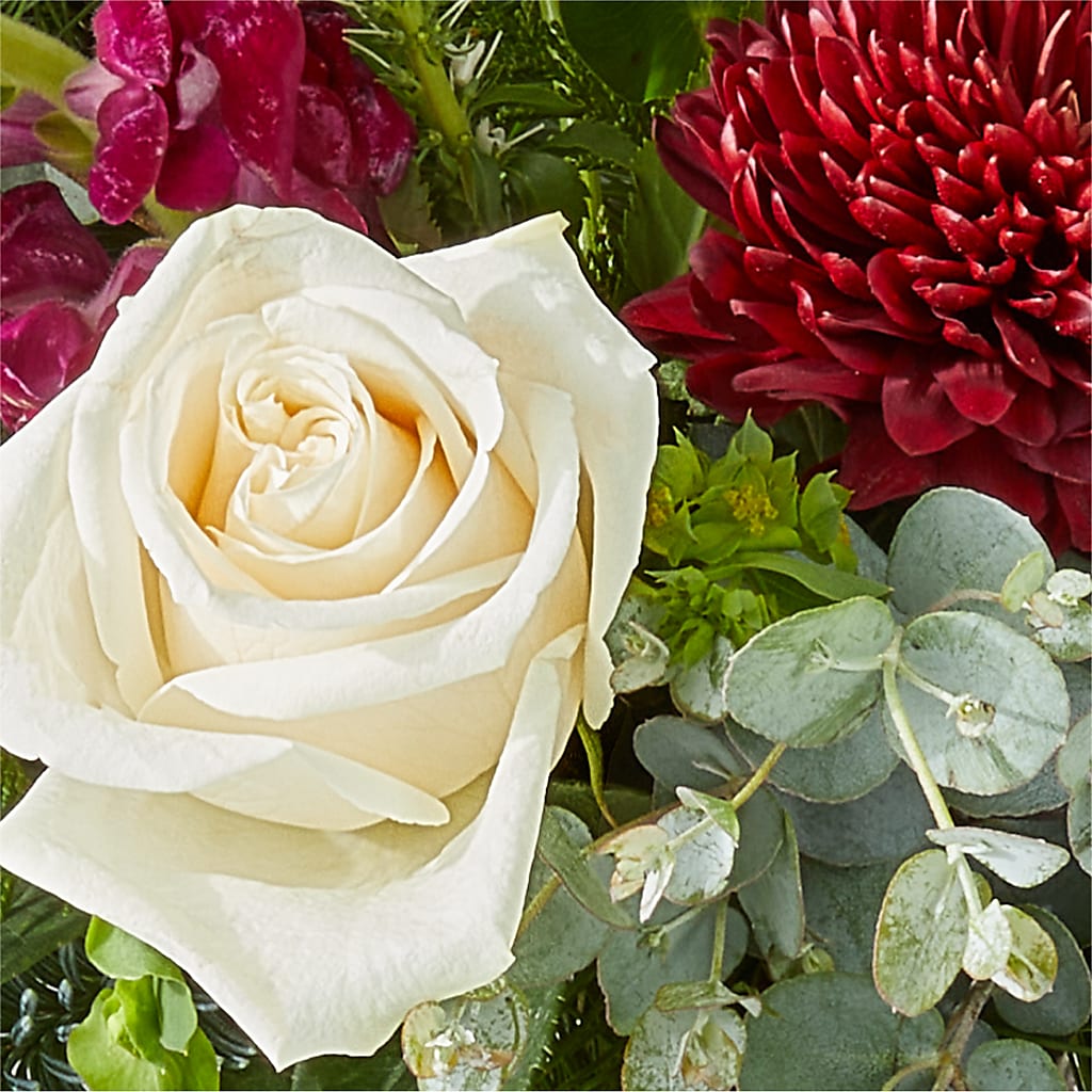 Cranberry Fizz Bouquet –  Waynesboro Emporium, Waynesboro GA