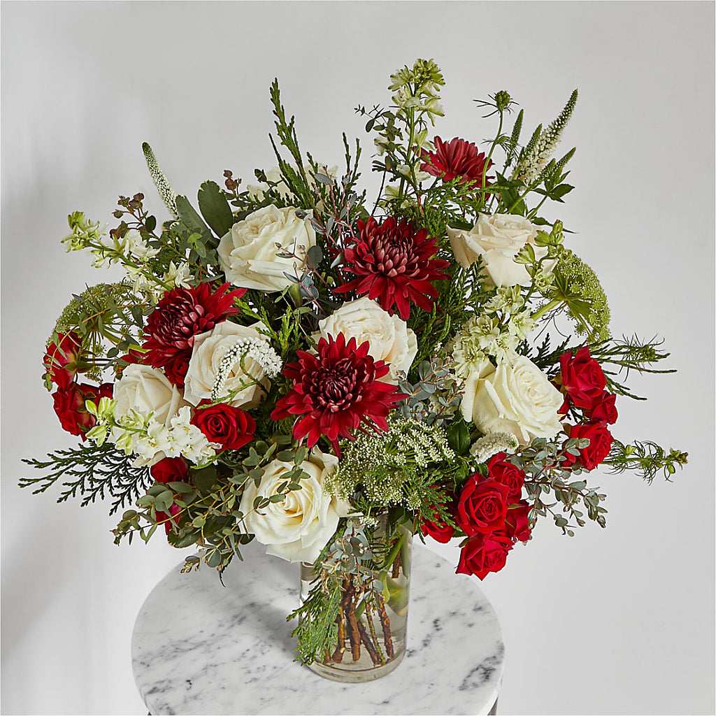 Favorite Traditions Bouquet –  Waynesboro Emporium, Waynesboro GA