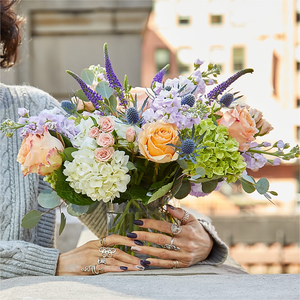 Porch Swing Bouquet –  Waynesboro Emporium, Waynesboro GA