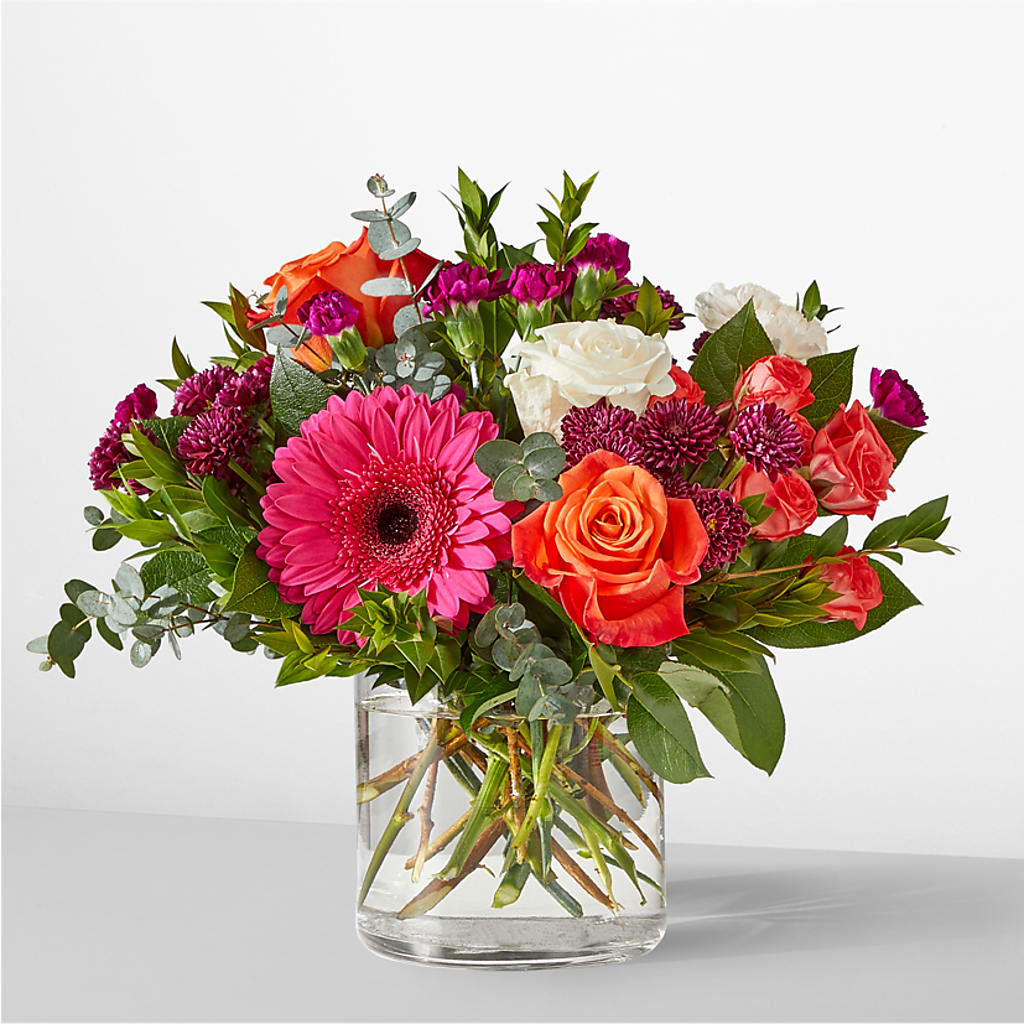 Smell the Roses Bouquet –  Waynesboro Emporium, Waynesboro GA