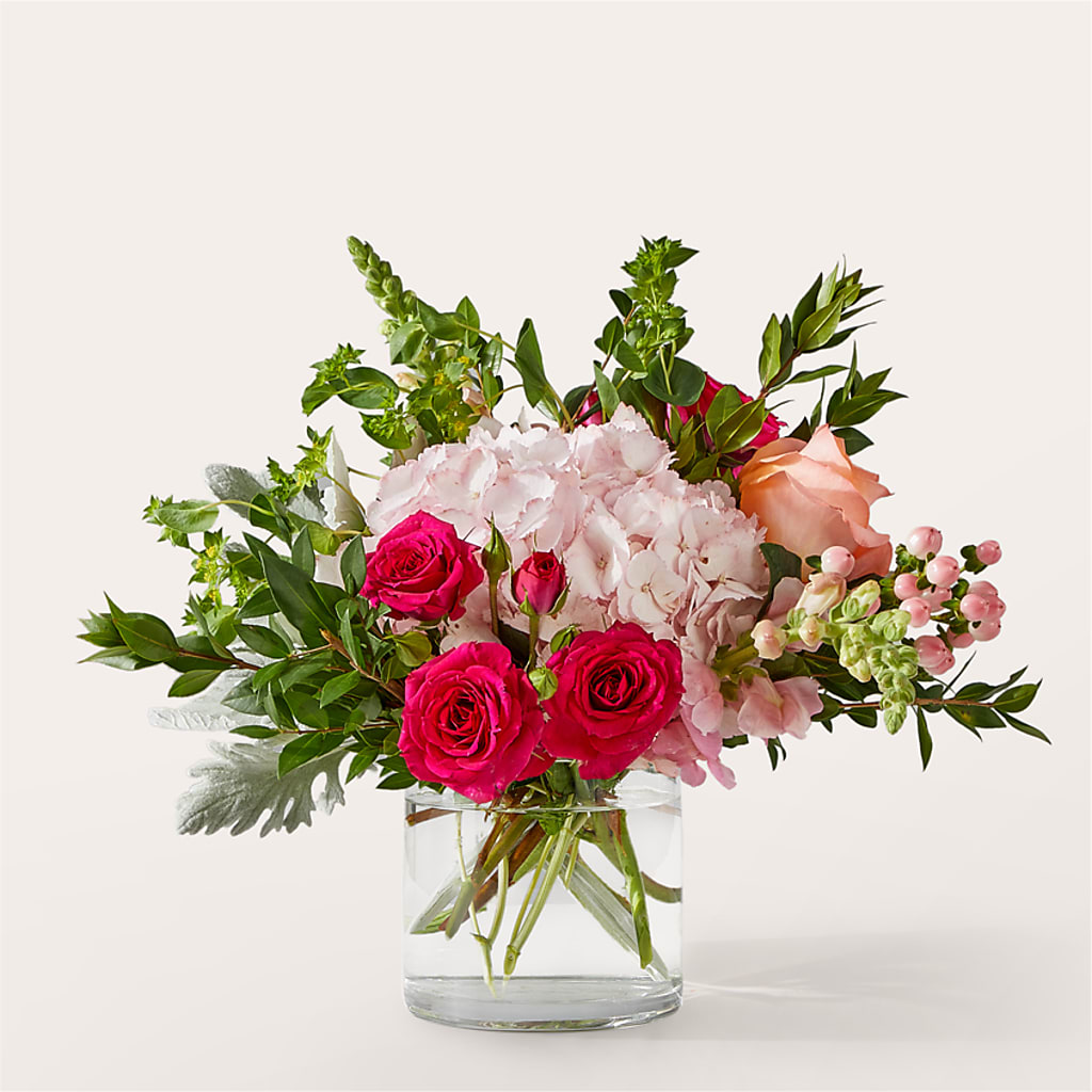 Glitz & Glam Bouquet –  Waynesboro Emporium, Waynesboro GA