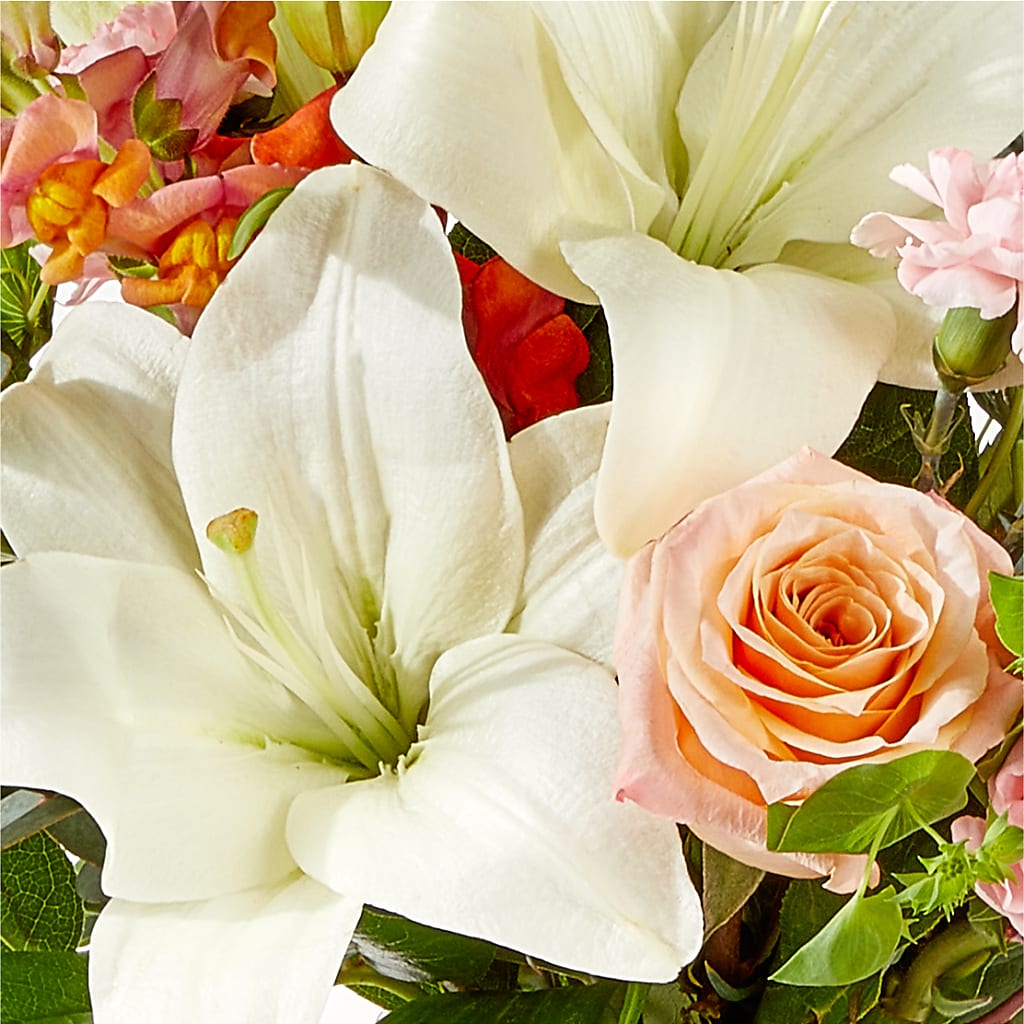 Grapefruit Splash Bouquet –  Waynesboro Emporium, Waynesboro GA