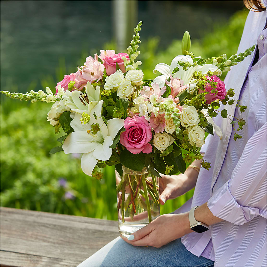 Fondly Bouquet –  Waynesboro Emporium, Waynesboro GA