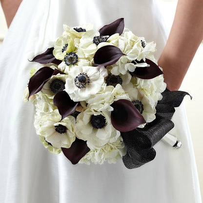 To Have and To Hold Bouquet –  Waynesboro Emporium, Waynesboro GA