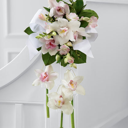 Perfect Entrance Pew Arrangement –  Waynesboro Emporium, Waynesboro GA