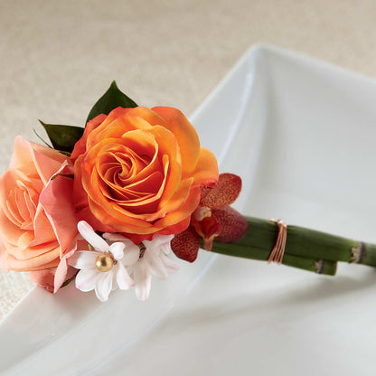 Sunset Dream Boutonniere –  Waynesboro Emporium, Waynesboro GA